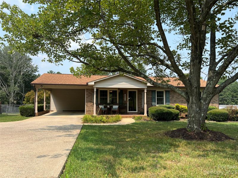 2075 Shuford Rd, Lincolnton, NC 28092