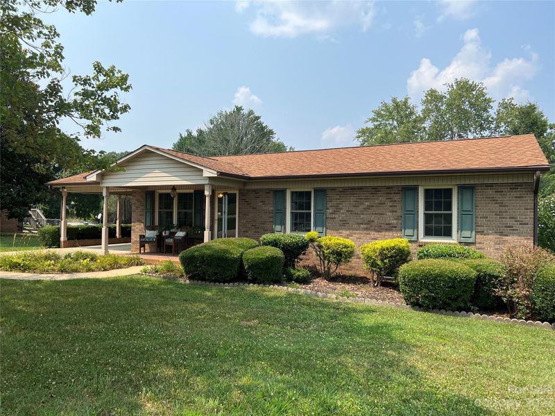 2075 Shuford Rd, Lincolnton, NC 28092