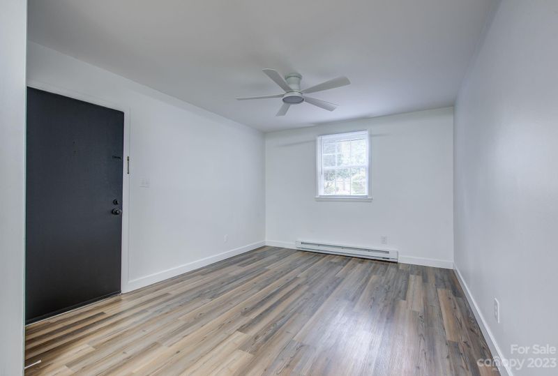 4121 Walker Rd #5, Charlotte, NC 28211