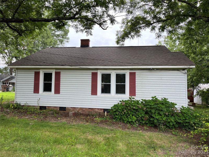 1004 Skyland St, Kannapolis, NC 28083