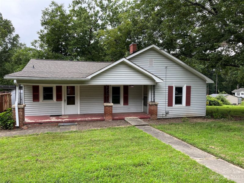 1004 Skyland St, Kannapolis, NC 28083