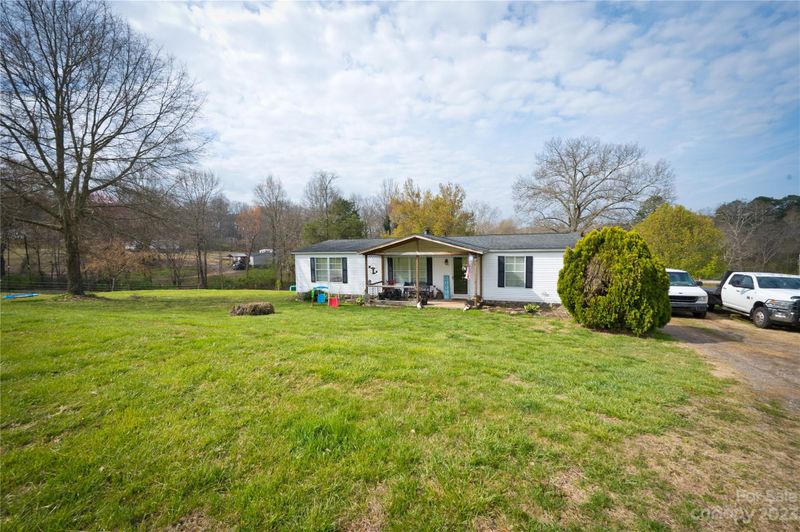 2071 Moonlit Trl, Vale, NC 28168