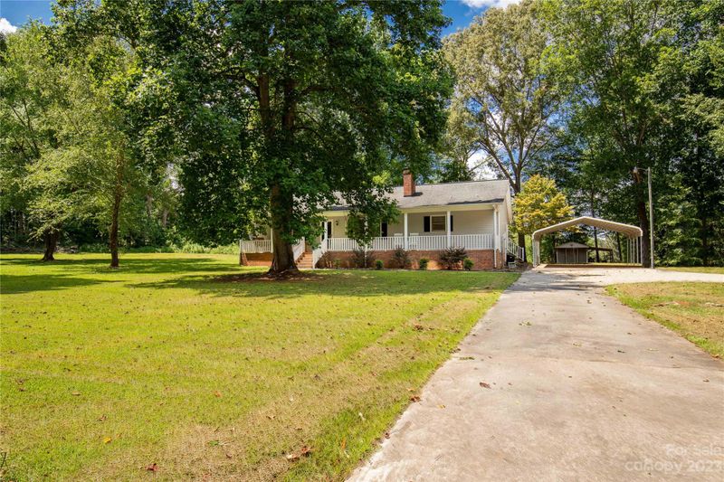 2449 Deer Track Cir, Lancaster, SC 29720
