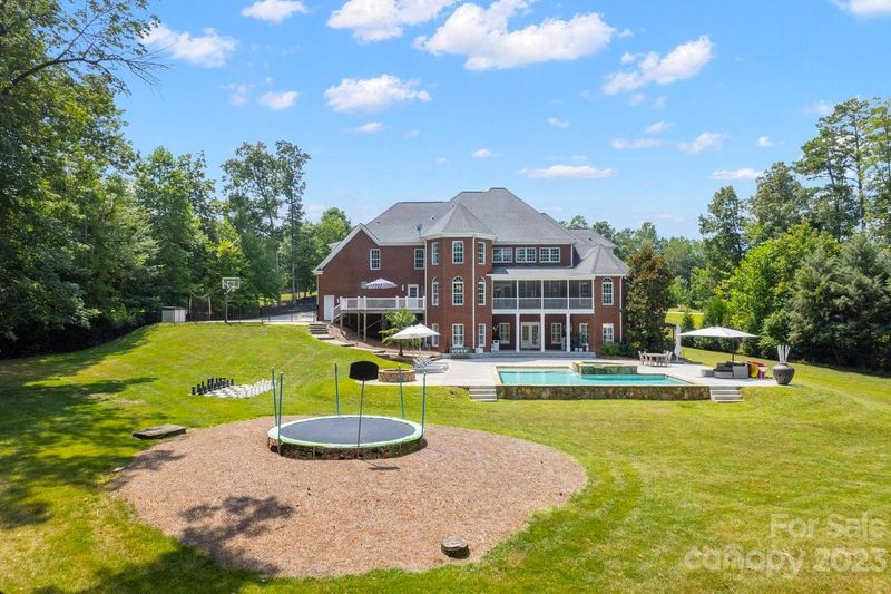 6282 Chamar Cir, Kannapolis, NC 28081