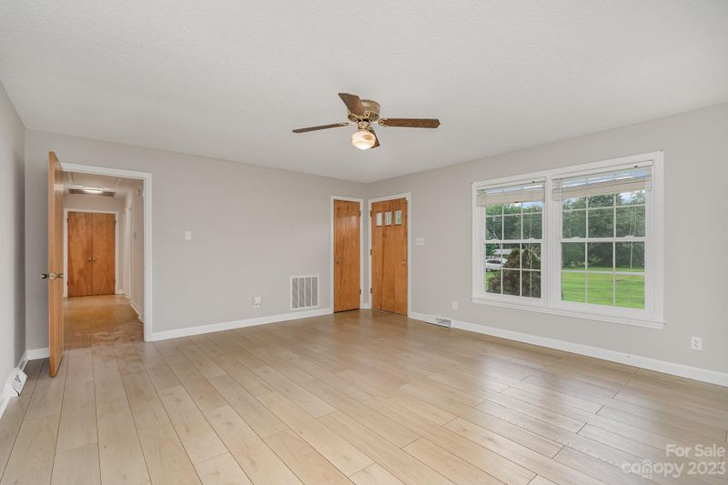 12408 Oakhaven Dr, Charlotte, NC 28273
