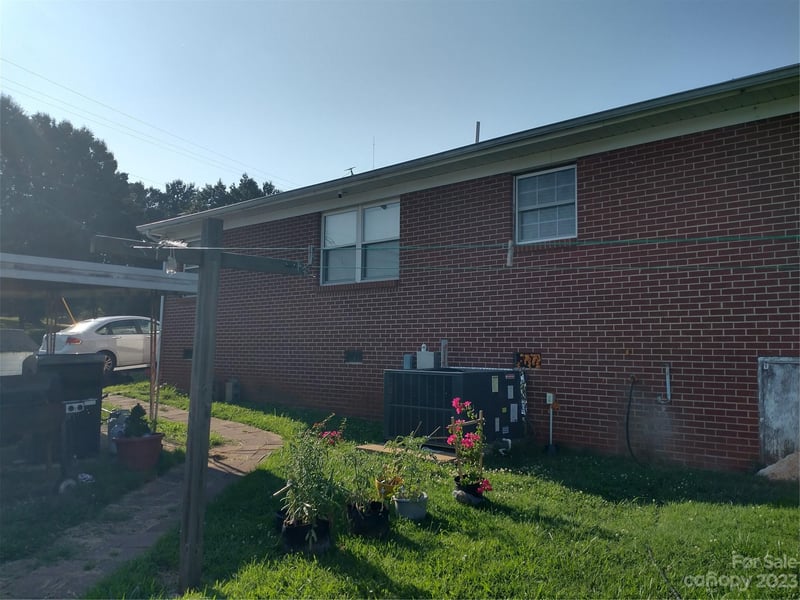 111 Alexis High Shoals Rd, Alexis, NC 28006