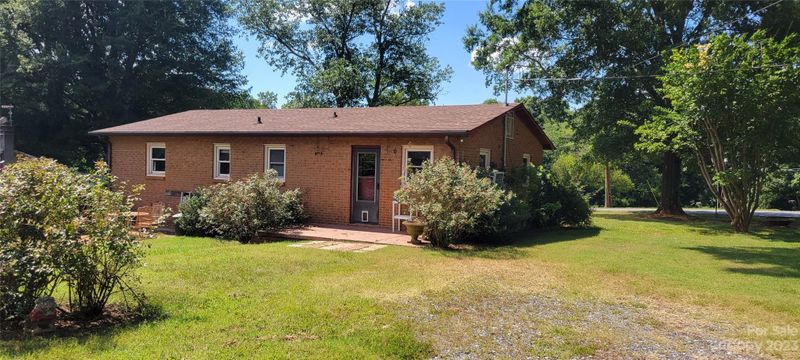 1937 Imperial St, Conover, NC 28613