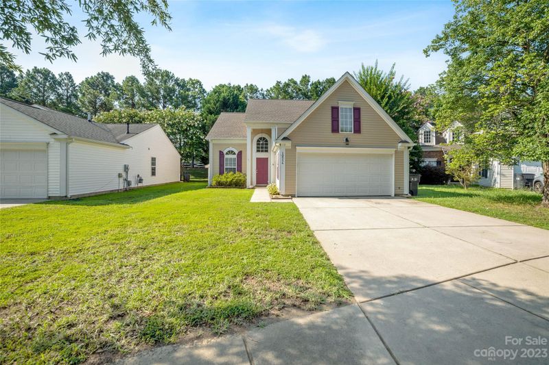10514 Glory Meadow Ct, Charlotte, NC 28278