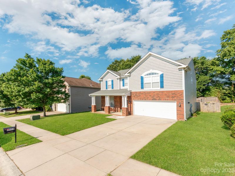 4409 Lawrence Daniel Dr, Matthews, NC 28104