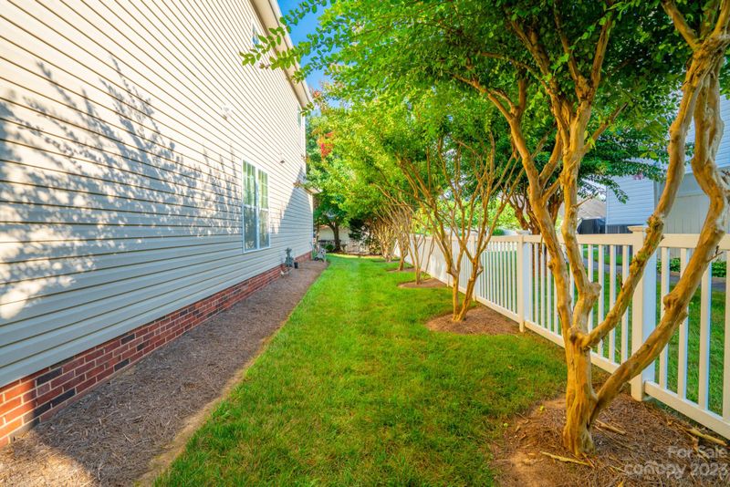 1234 Morningside Meadow Ln, Matthews, NC 28104