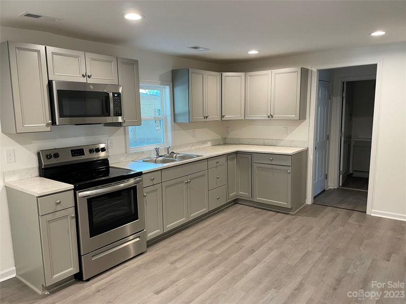 205 Jerome St, Wingate, NC 28174