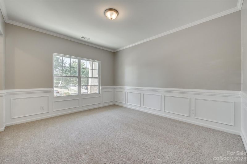 1815 Charbray Ln, Charlotte, NC 28213