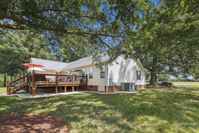 8110 Landsford Rd, Monroe, NC 28112