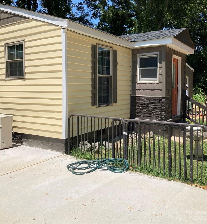 810 Williams St, Gastonia, NC 28052
