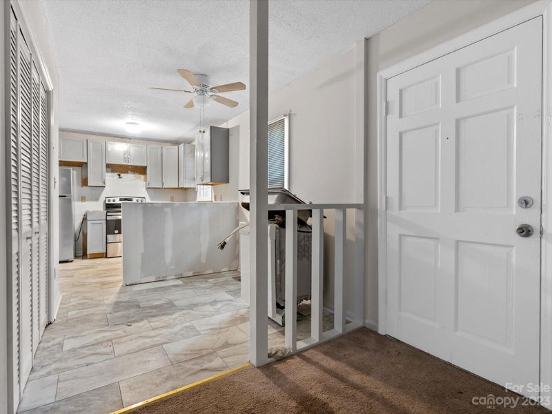1061 Pineborough Rd, Charlotte, NC 28212