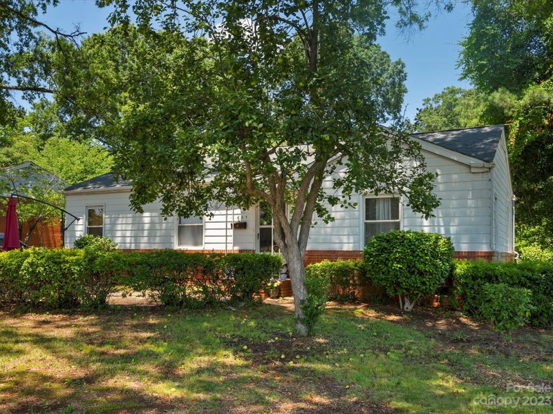 2627 Ashley Rd, Charlotte, NC 28208