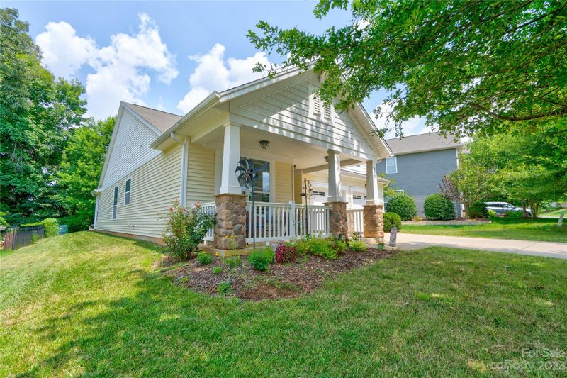 300 Planters Way, Mount Holly, NC 28120