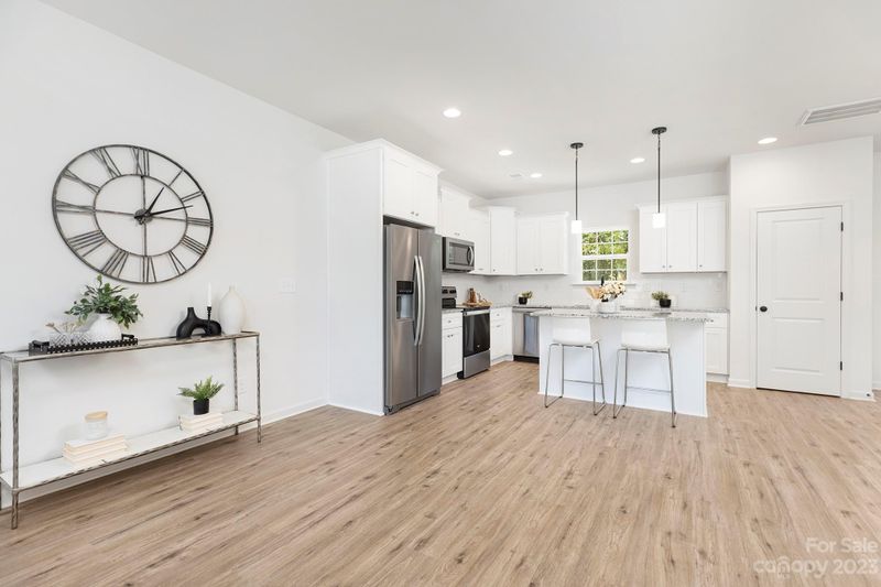 13205 Circle Dr, Charlotte, NC 28262