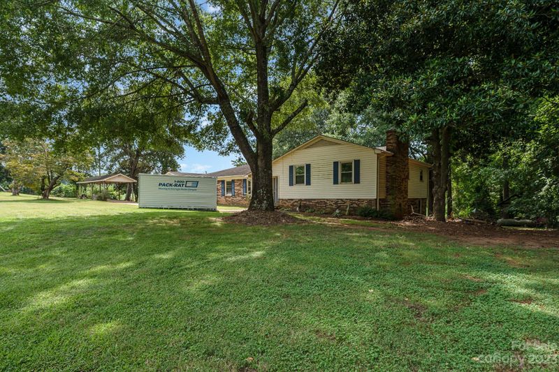 4657 W Nc 27 Hw, Vale, NC 28168