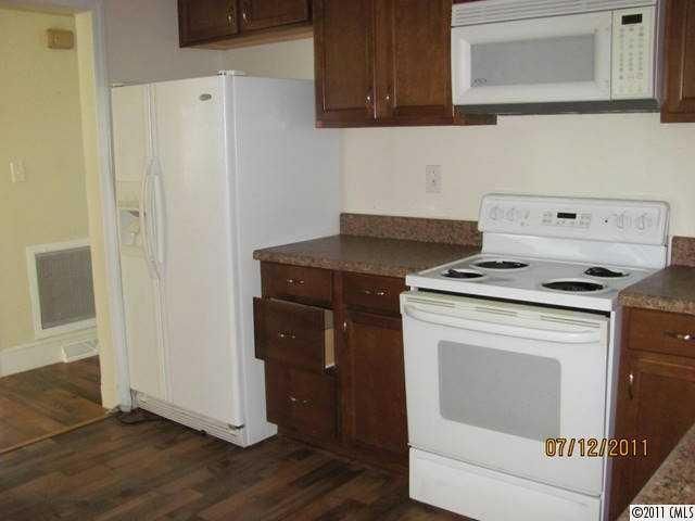 3223 Enfield Rd, Charlotte, NC 28205