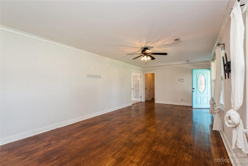 730 Yuma St, Charlotte, NC 28213