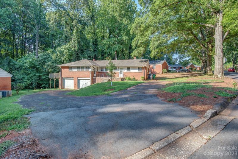 3001-3003 Minnesota Rd, Charlotte, NC 28208
