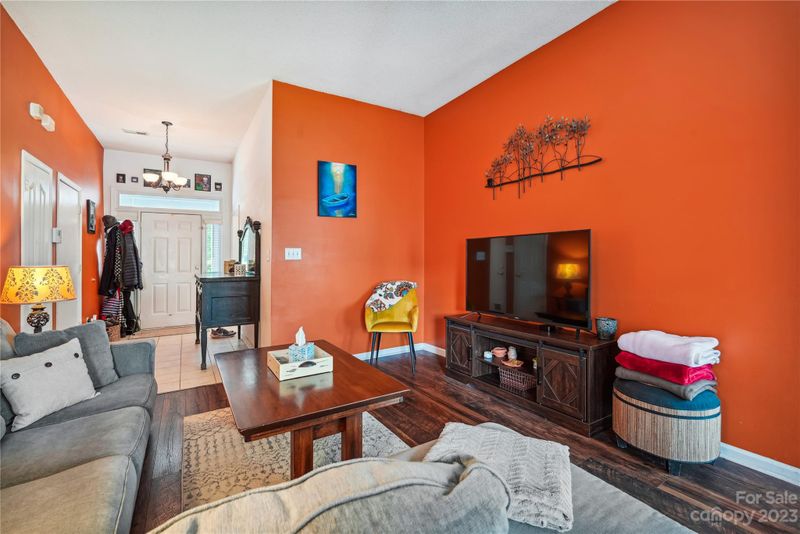8422 Galena View Dr, Charlotte, NC 28269