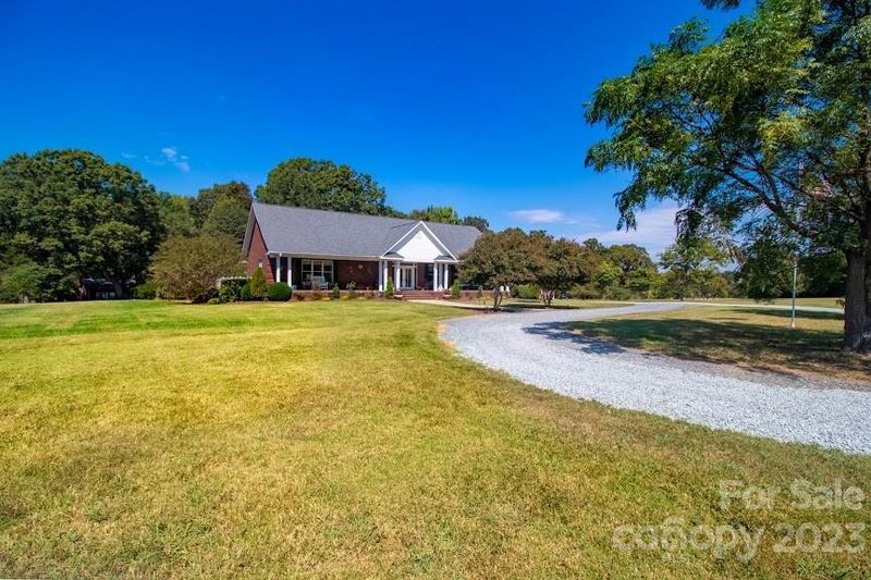 6124 Old Goldmine Rd, Marshville, NC 28103
