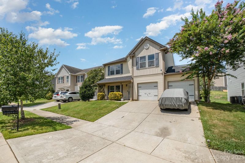 2213 Turtle Point Rd, Charlotte, NC 28262