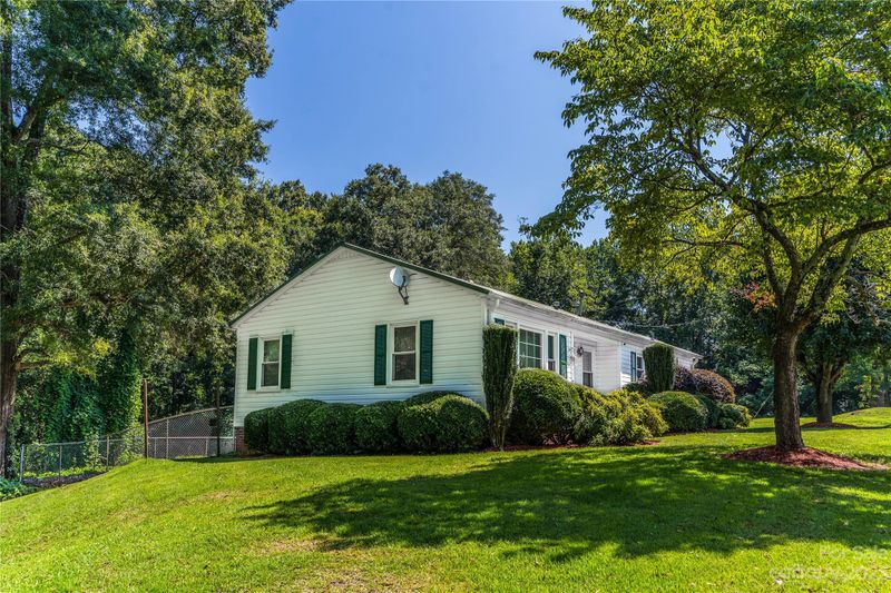 209 New St, Gaffney, SC 29340