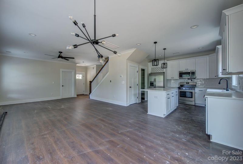 319 Clay St, Belmont, NC 28012
