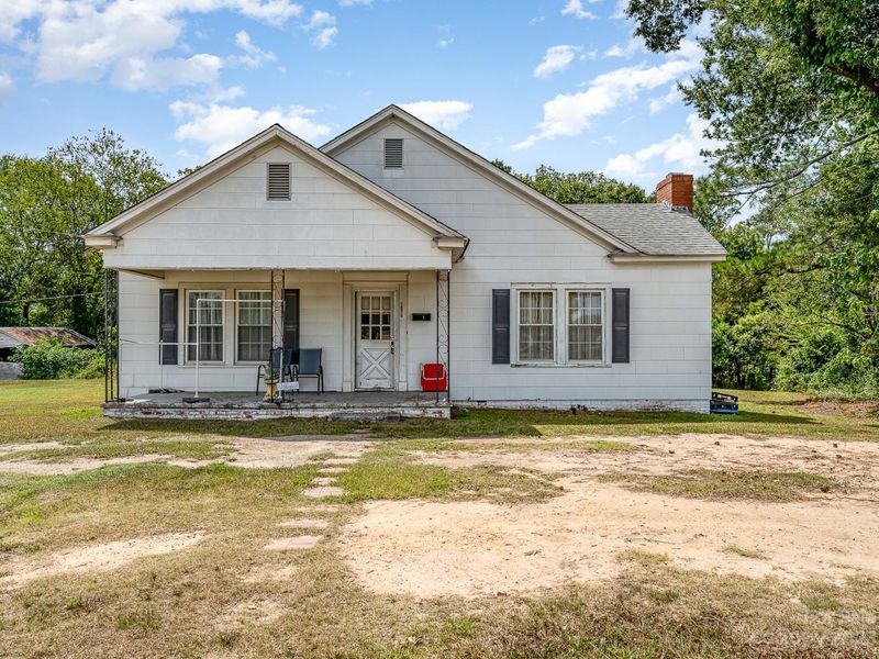 1408 Springdale Rd, Lancaster, SC 29720