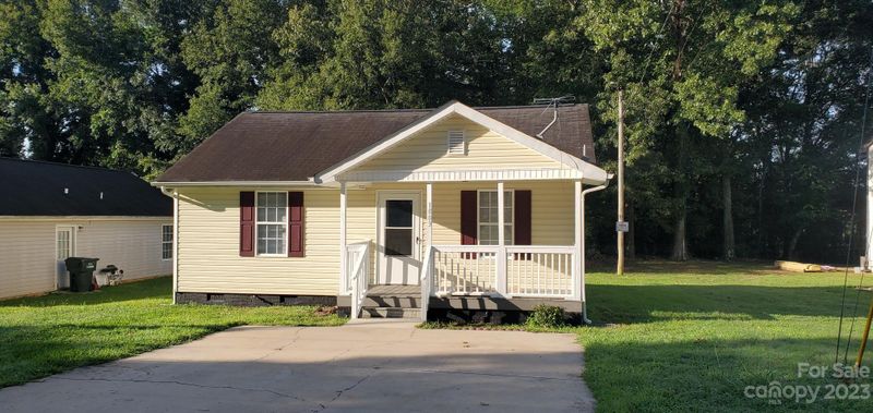 1003 Warren St, Gastonia, NC 28054