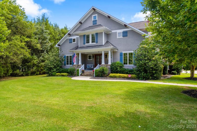 111 Swayne Dr, Mooresville, NC 28117