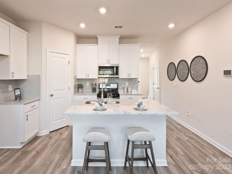 835 Gerard Bay Dr, Fort Mill, SC 29715