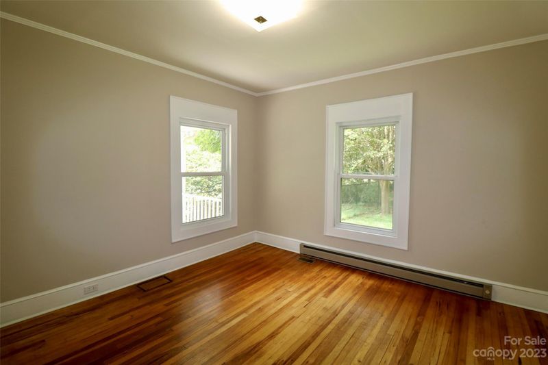 241 Summit Ave, Mount Holly, NC 28120