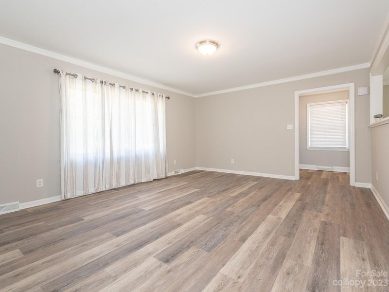 1018 Echo Glen Rd, Charlotte, NC 28213
