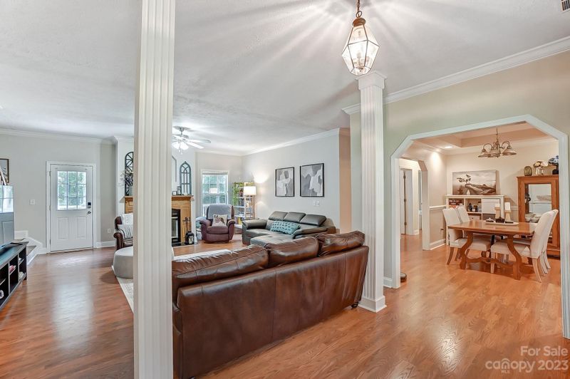 3816 Rolling View Ln, Maiden, NC 28650