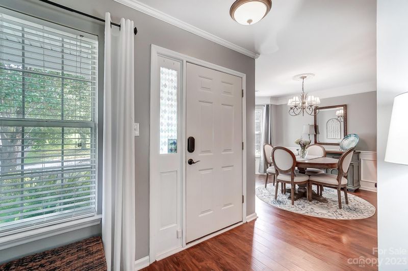 7908 Vermilion Dr, Charlotte, NC 28215