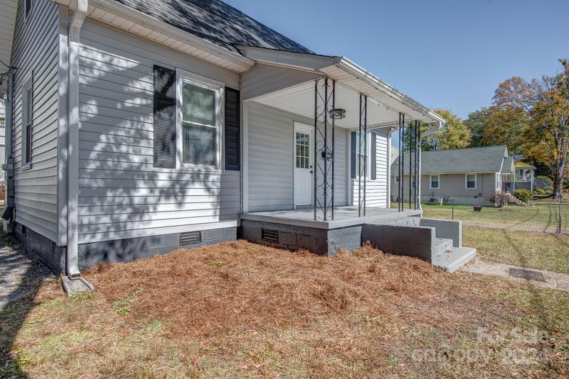 1122 W 4th Ave, Gastonia, NC 28052