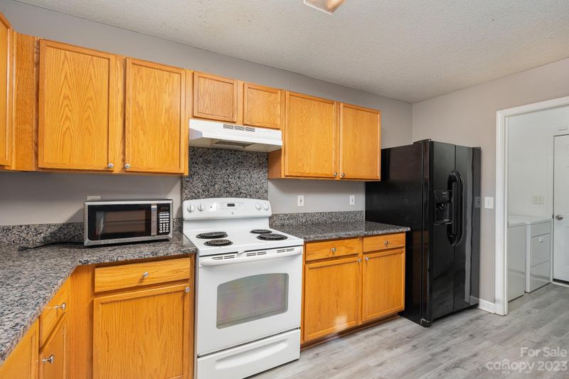 1067 Valley Forge Dr, Clover, SC 29710