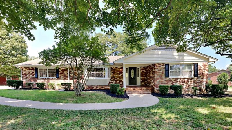 812 Malotte Ln, Gastonia, NC 28054
