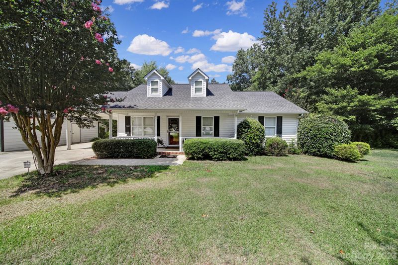 516 Berkley Way, Lancaster, SC 29720