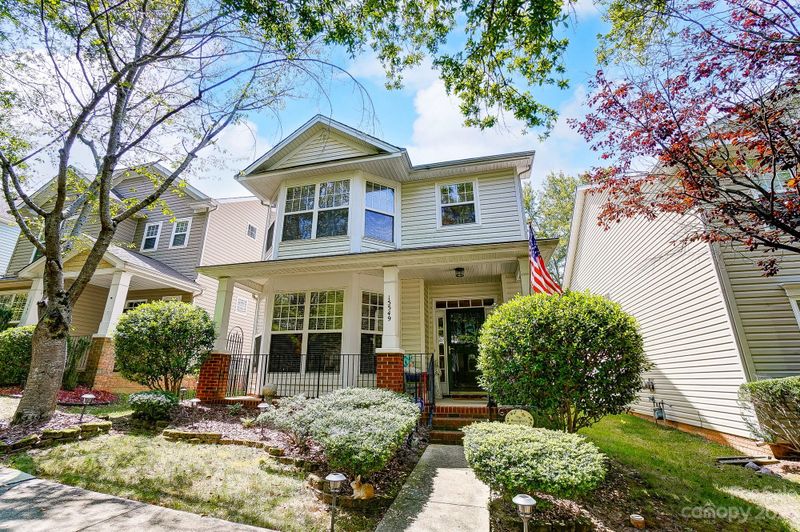 15549 Crossing Gate Dr, Cornelius, NC 28031