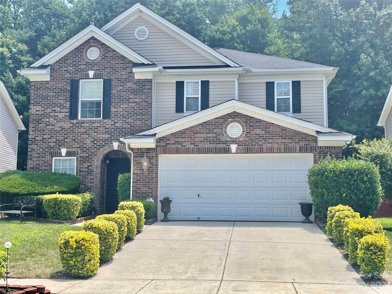 14014 Pinyon Pine Ln, Charlotte, NC 28215