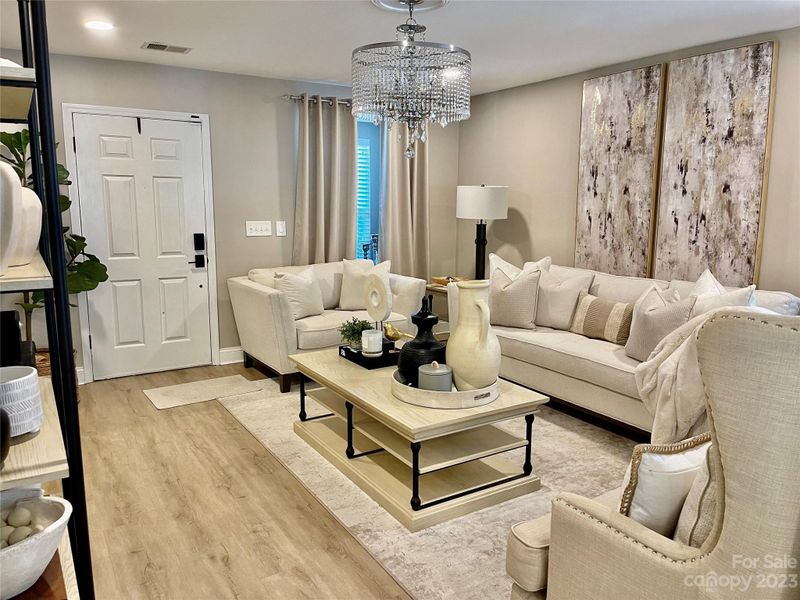 14014 Pinyon Pine Ln, Charlotte, NC 28215