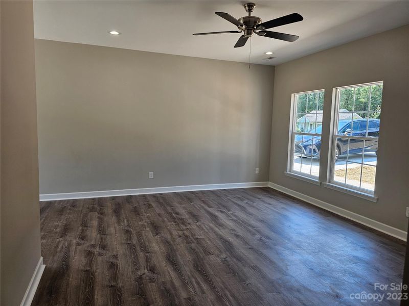 615 Sunset Cir, Lancaster, SC 29720
