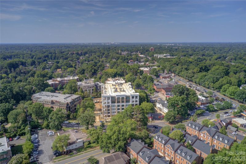 130 Cherokee Rd #203, Charlotte, NC 28207