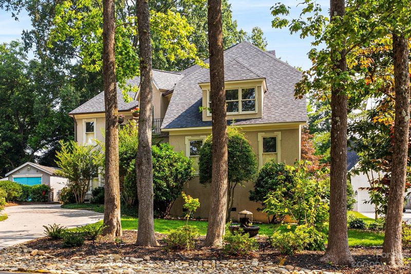 619 Lorimer Rd, Davidson, NC 28036