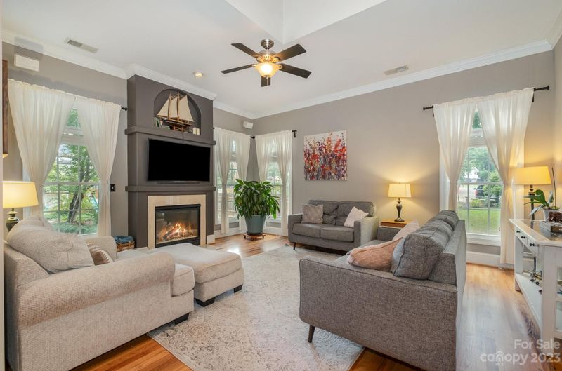 694 Langtree Rd, Mooresville, NC 28117